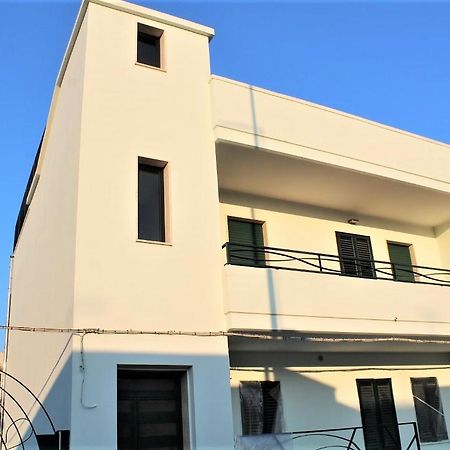 Appartamento Petraroli By Salentolimit Porto Cesareo Luaran gambar