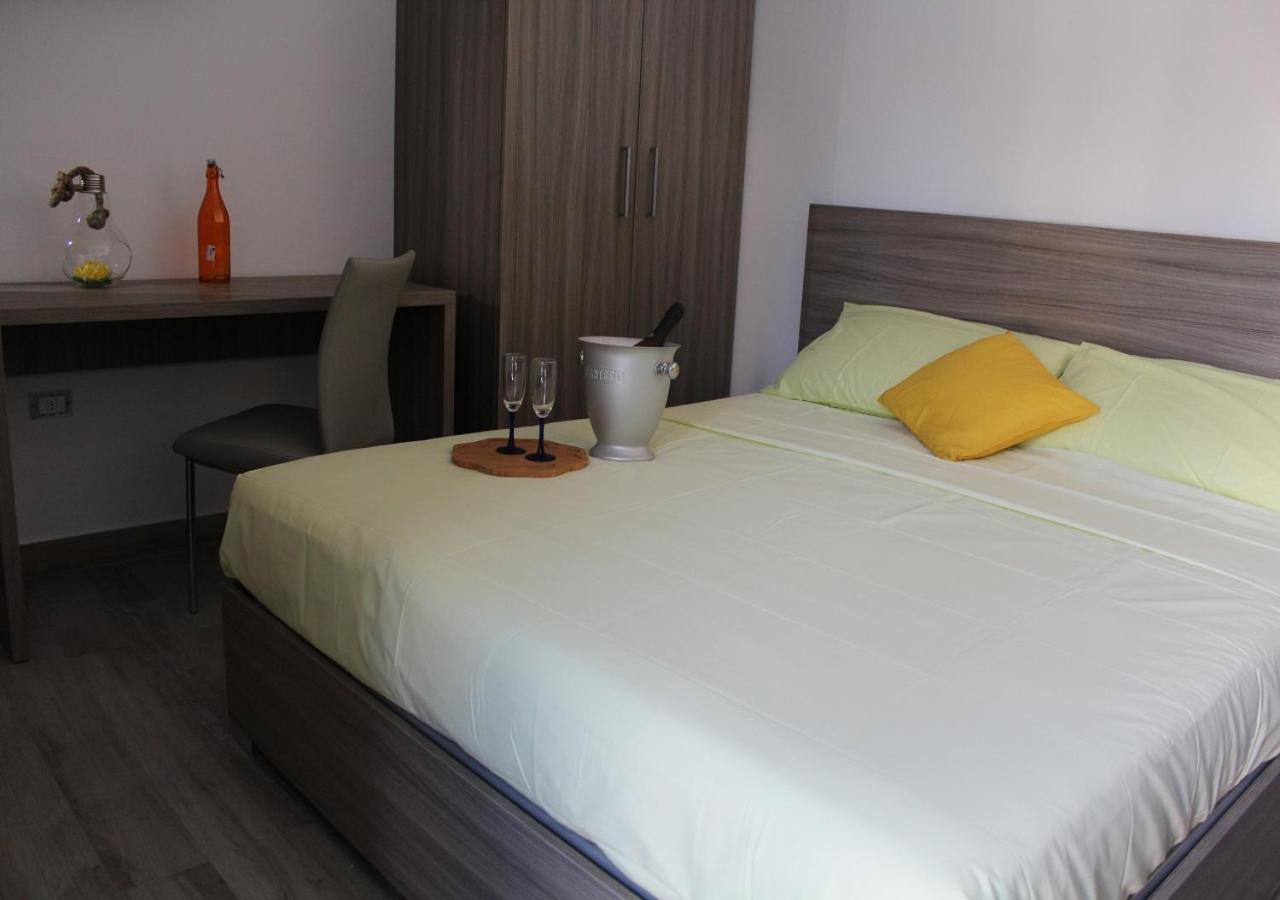 Appartamento Petraroli By Salentolimit Porto Cesareo Luaran gambar